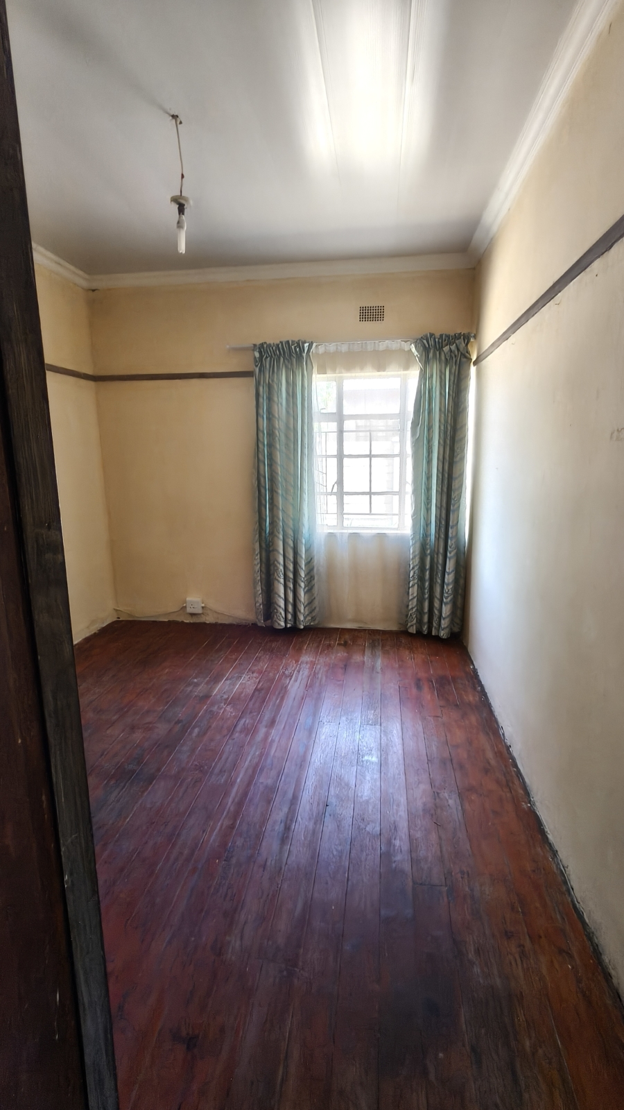 3 Bedroom Property for Sale in Theunissen Free State